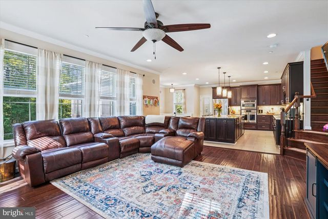 9431 YAWKEY PL, La Plata, MD 20646