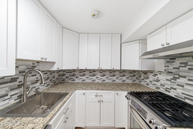 86 14th Street, Troy, NY 12180