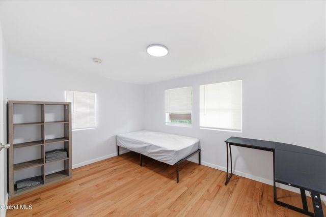 86 14th Street, Troy, NY 12180