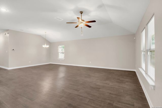 10311 ROSALINA LOOP, Converse, TX 78109