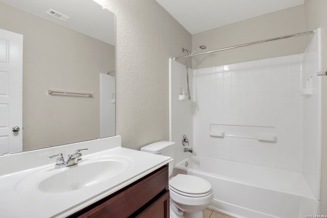 10311 ROSALINA LOOP, Converse, TX 78109