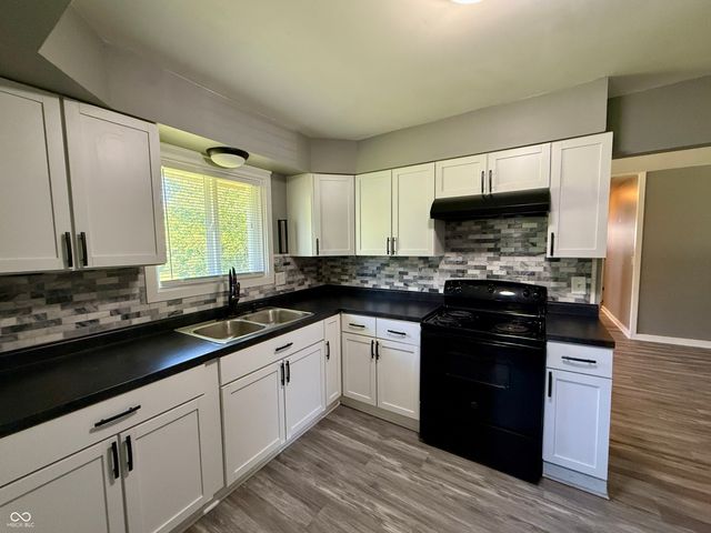 3413 N Milton Street, Muncie, IN 47304