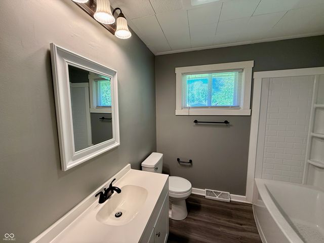 3413 N Milton Street, Muncie, IN 47304
