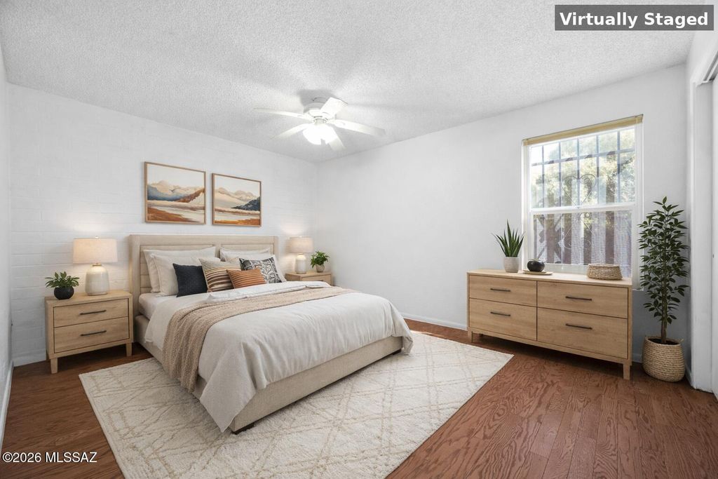 Image 10 of property listing at 1018 Calle De La Temporada, Green Valley, AZ 85614