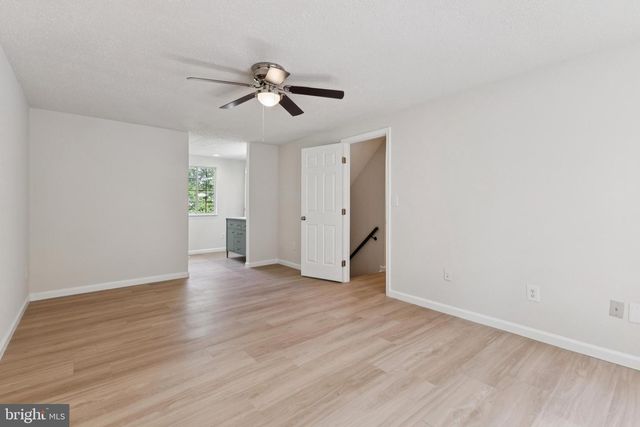 13586 RUSH DR, Woodbridge, VA 22192