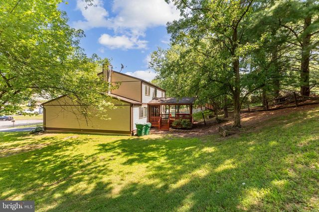 13586 RUSH DR, Woodbridge, VA 22192