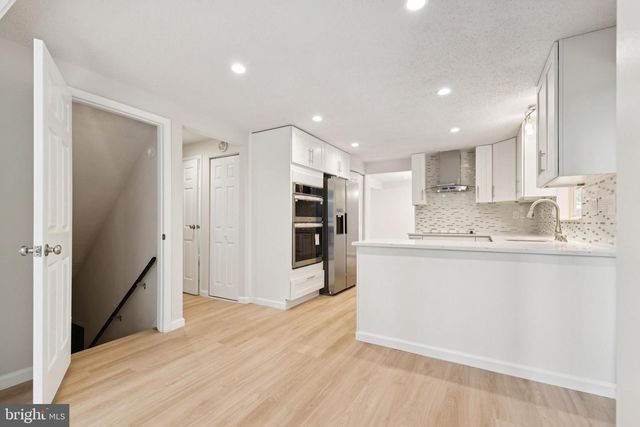 13586 RUSH DR, Woodbridge, VA 22192