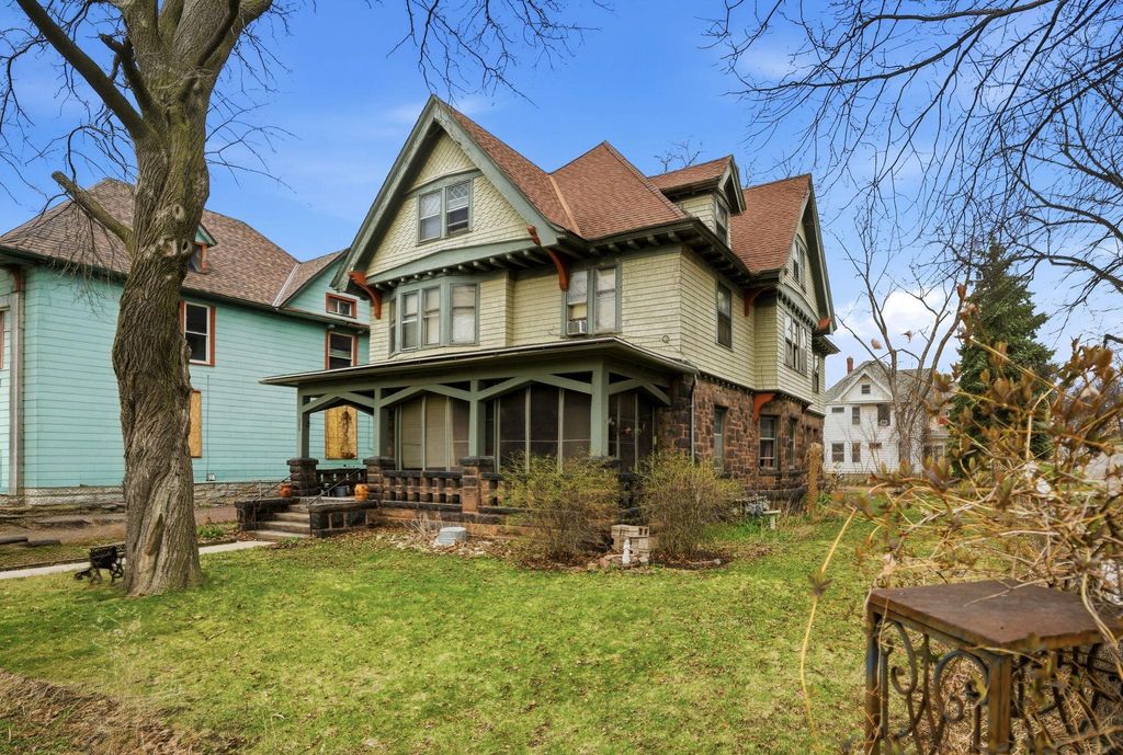 352 Bates Avenue, Saint Paul, MN 55106 — photo 2