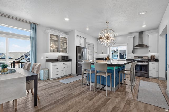 192 E BRUSHY CANYON ST, Saratoga Springs, UT 84045