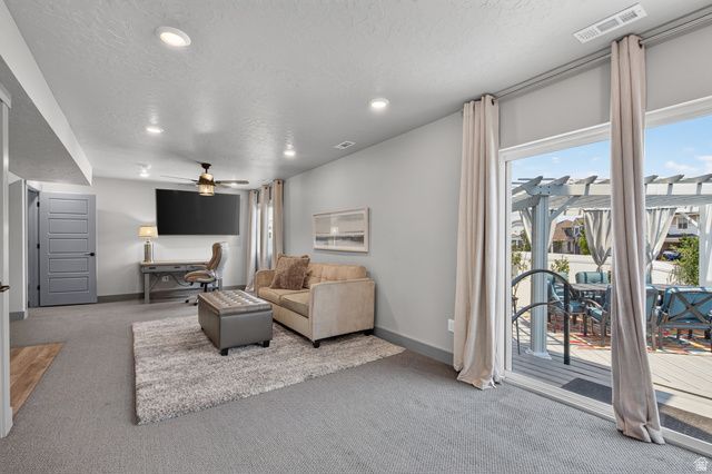 192 E BRUSHY CANYON ST, Saratoga Springs, UT 84045
