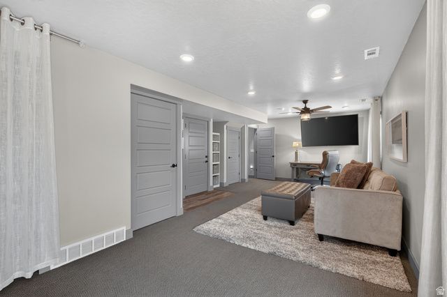 192 E BRUSHY CANYON ST, Saratoga Springs, UT 84045