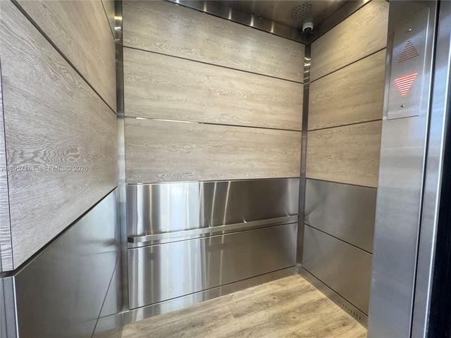 8205 Lake Dr 401, Doral, FL 33166