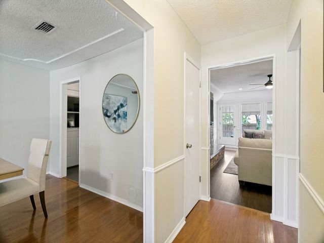 2201 Cambridge Drive, Hurst, TX 76054