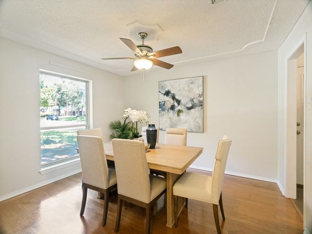 2201 Cambridge Drive, Hurst, TX 76054