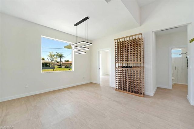 1426 SE 43rd TER, Cape Coral, FL 33904