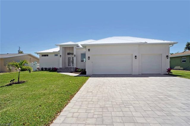 1426 SE 43rd TER, Cape Coral, FL 33904