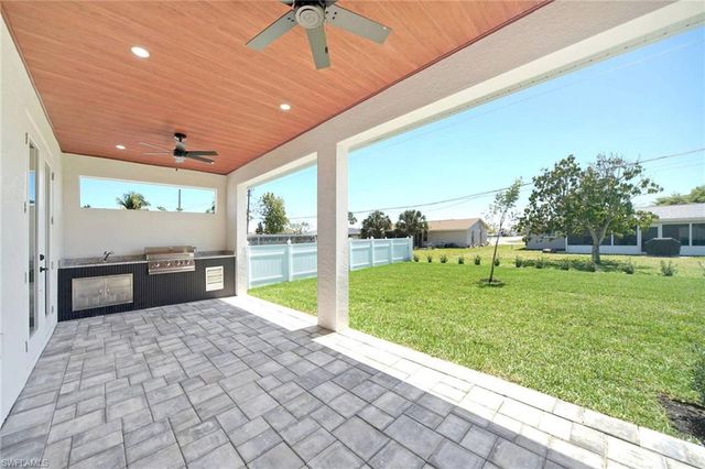 1426 SE 43rd TER, Cape Coral, FL 33904