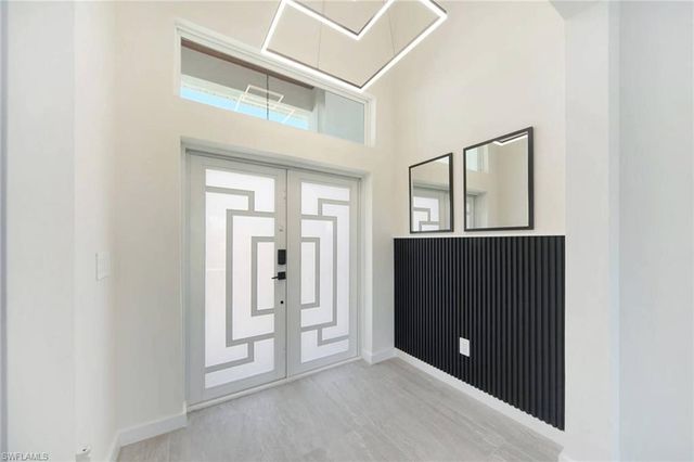 1426 SE 43rd TER, Cape Coral, FL 33904