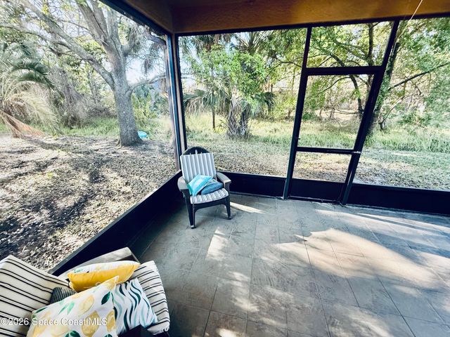 402 Breckenridge Circle SE, Palm Bay, FL 32909