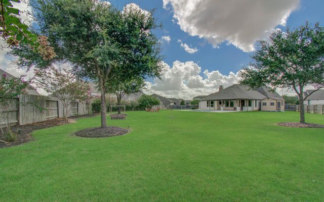 30414 Garden Ridge Court, Fulshear, TX 77441