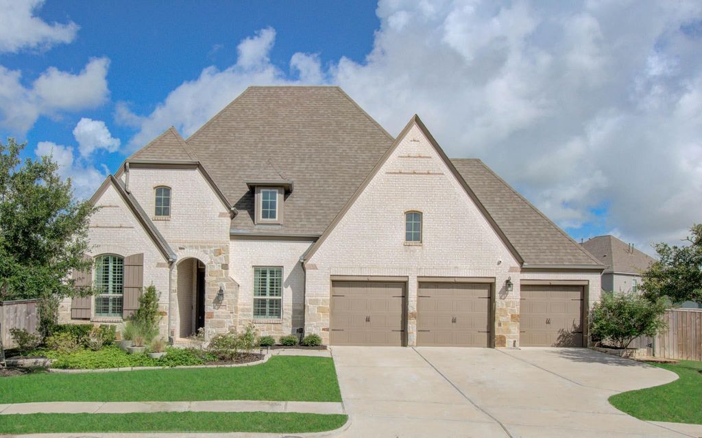 30414 Garden Ridge Court, Fulshear, TX 77441