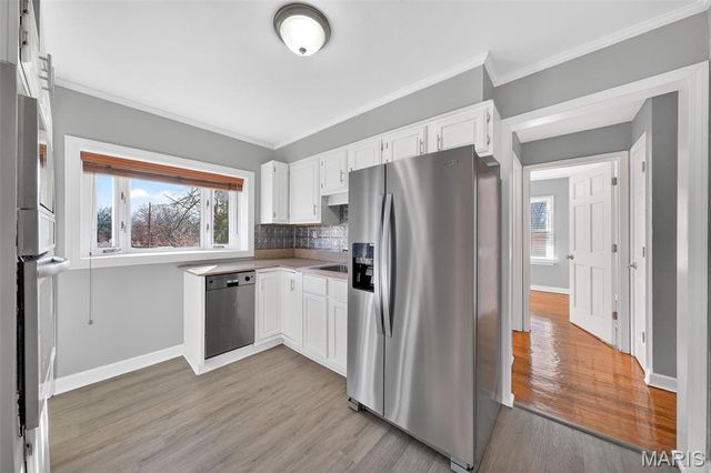 1102 Thatcher Avenue, Dellwood, MO 63135