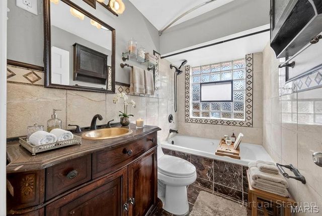 1102 Thatcher Avenue, Dellwood, MO 63135