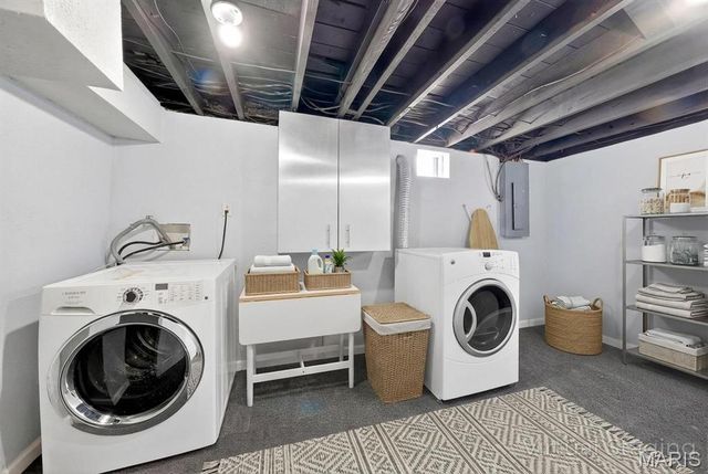 1102 Thatcher Avenue, Dellwood, MO 63135