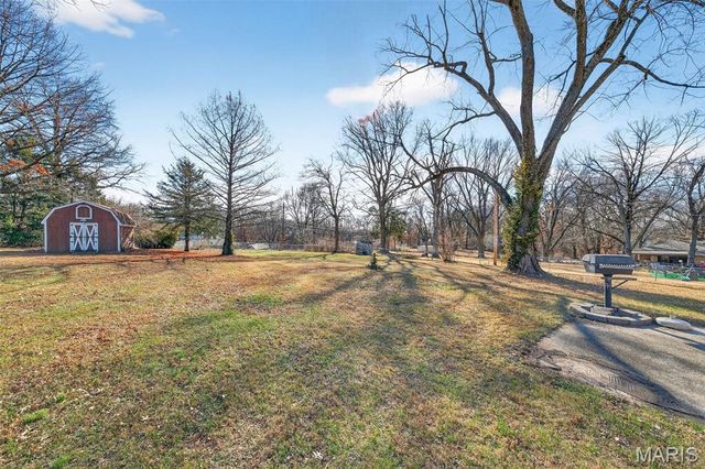 1102 Thatcher Avenue, Dellwood, MO 63135