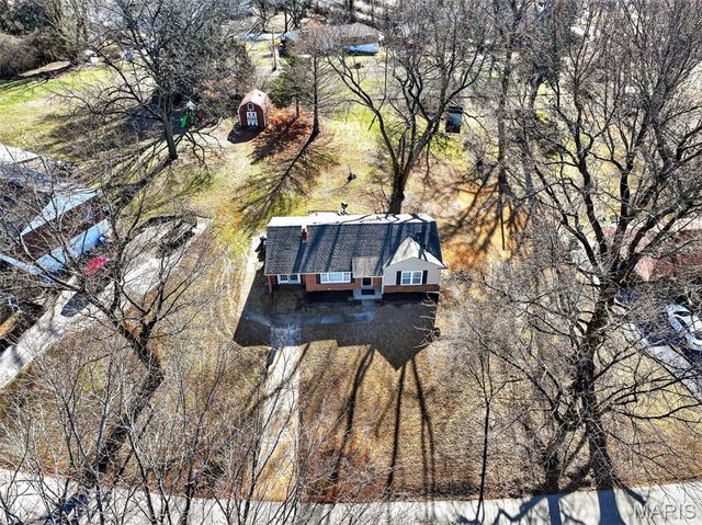 1102 Thatcher Avenue, Dellwood, MO 63135