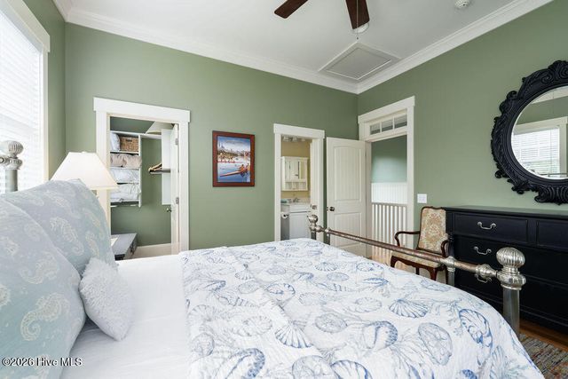 617 Ocracoke Way, Southport, NC 28461