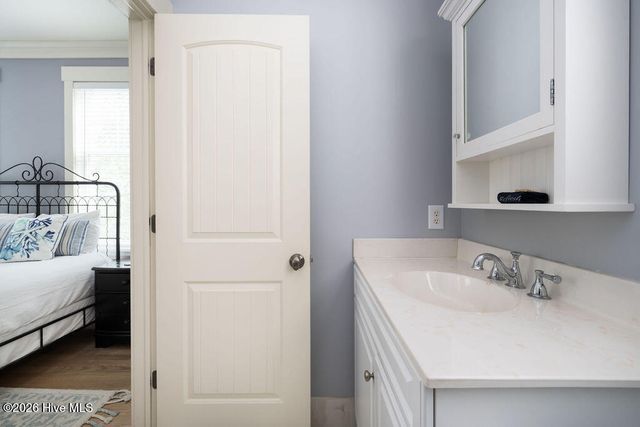 617 Ocracoke Way, Southport, NC 28461