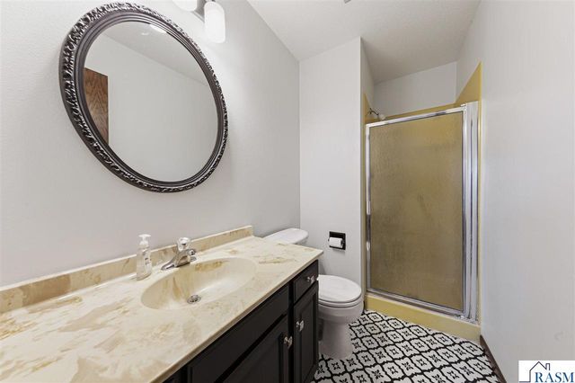 1813 Marie Lane, North Mankato, MN 56003