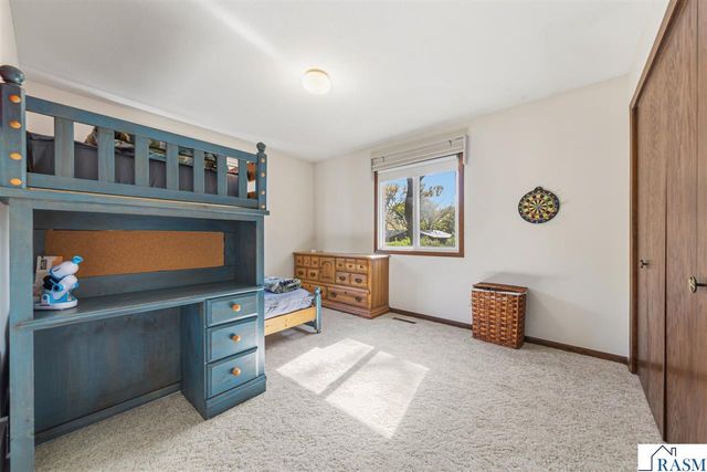 1813 Marie Lane, North Mankato, MN 56003