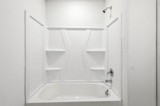 2604 Spring Time Drive, Ennis, TX 75119