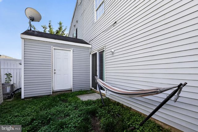 16 LYRIC CT, Sicklerville, NJ 08081