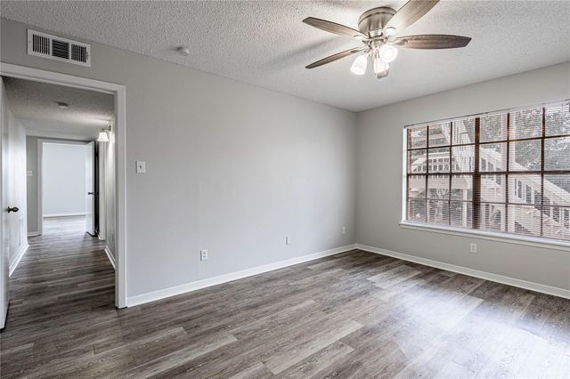 1917 20th Street 1, Huntsville, TX 77320