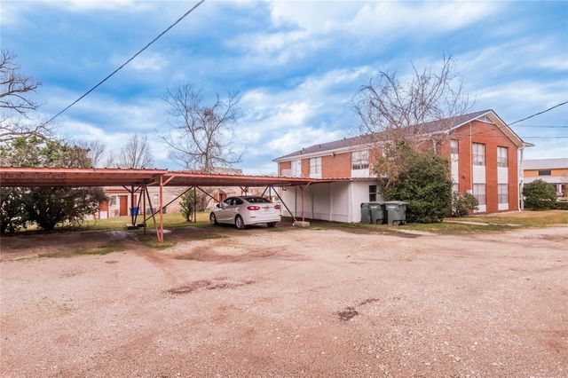 1917 20th Street 1, Huntsville, TX 77320