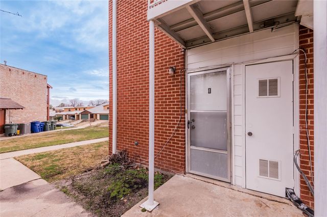 1917 20th Street 1, Huntsville, TX 77320