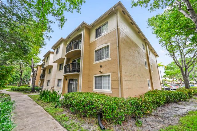 1100 S Crestwood Ct S S 1109, Royal Palm Beach, FL 33411
