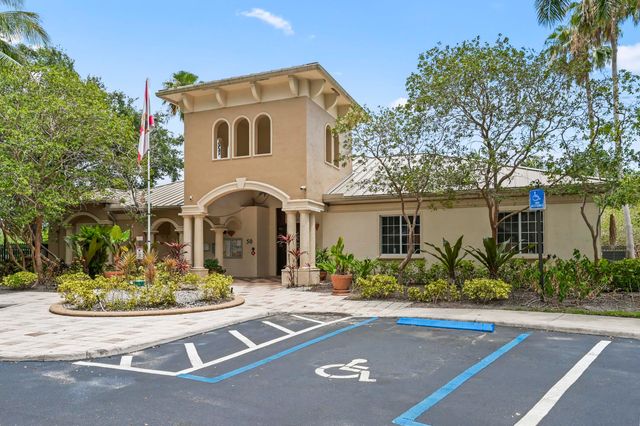 1100 S Crestwood Ct S S 1109, Royal Palm Beach, FL 33411