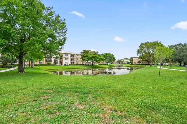 1100 S Crestwood Ct S S 1109, Royal Palm Beach, FL 33411