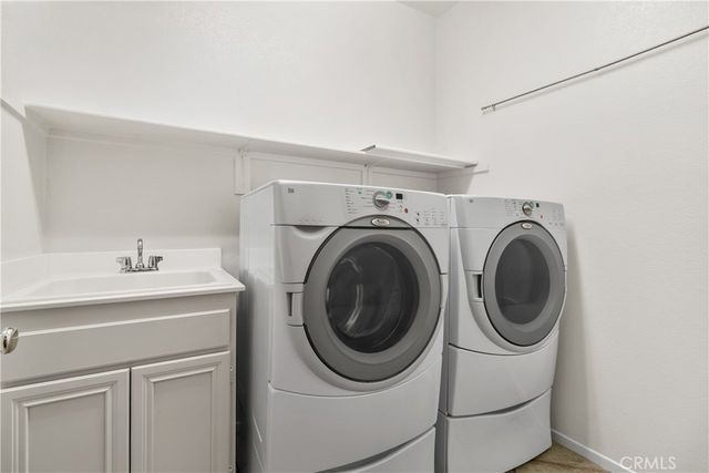 35672 Loggins Court, Winchester, CA 92596