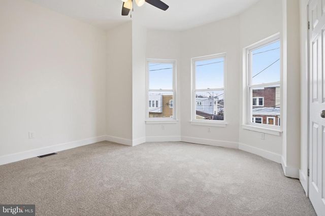 206 BARTRAM AVE, Essington, PA 19029