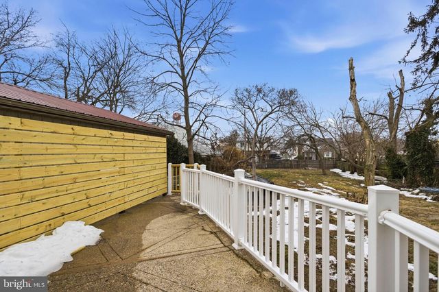 206 BARTRAM AVE, Essington, PA 19029