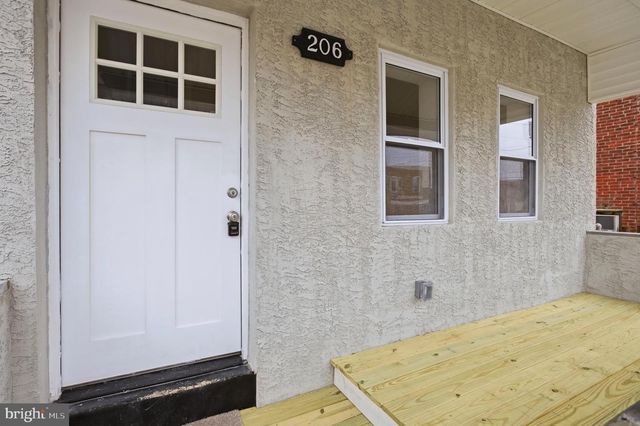 206 BARTRAM AVE, Essington, PA 19029