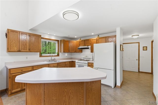 7566 Old Woods Rd, Preble, NY 13159