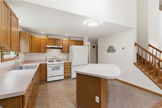 7566 Old Woods Rd, Preble, NY 13159