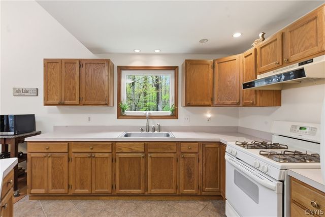 7566 Old Woods Rd, Preble, NY 13159