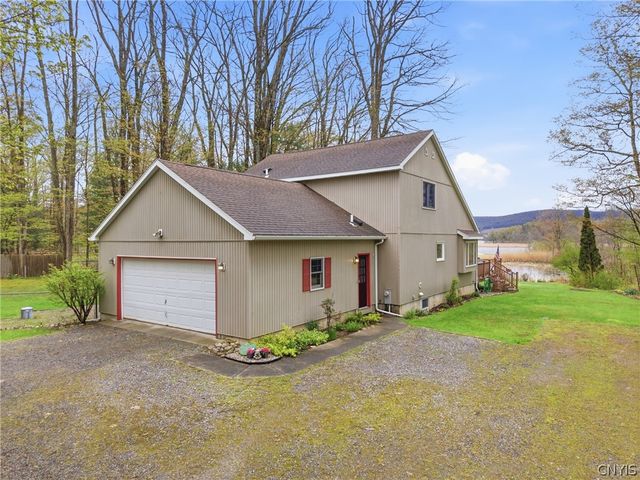 7566 Old Woods Rd, Preble, NY 13159